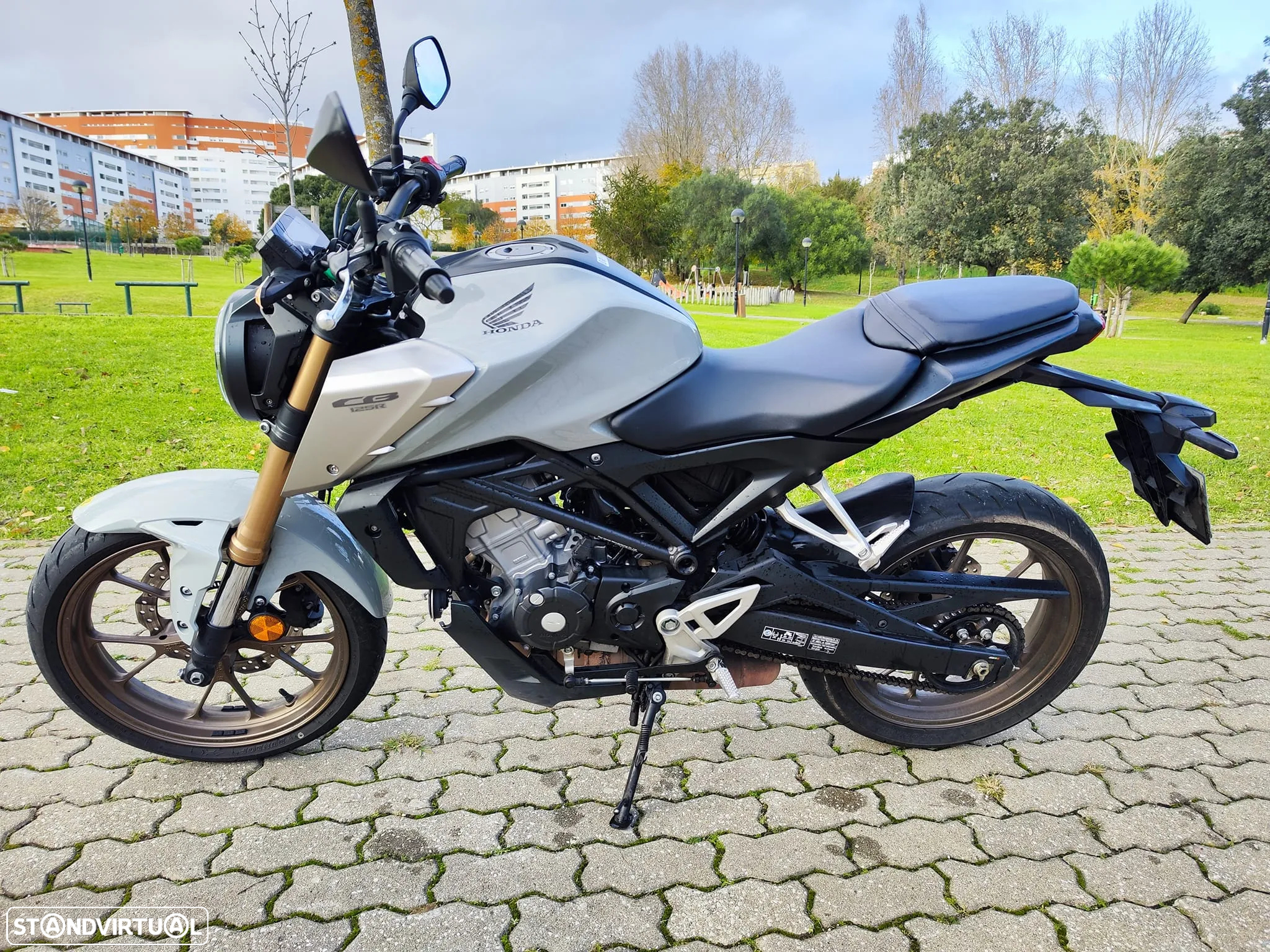 Honda CB 125 R Neo - 2