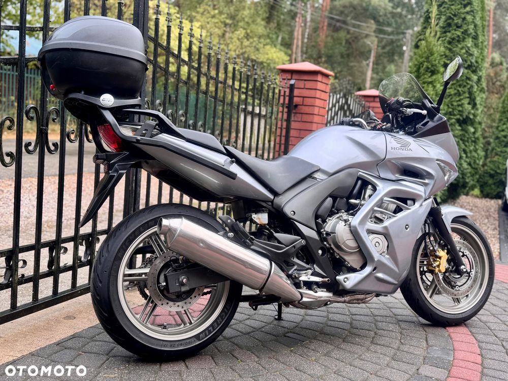 Honda CBF - 4