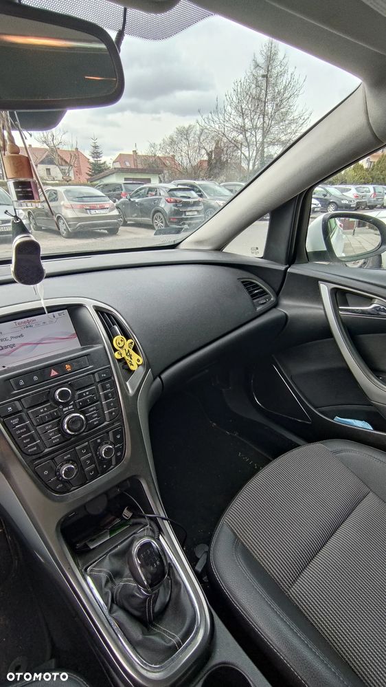 Opel Astra 1.7 CDTI Cosmo - 8