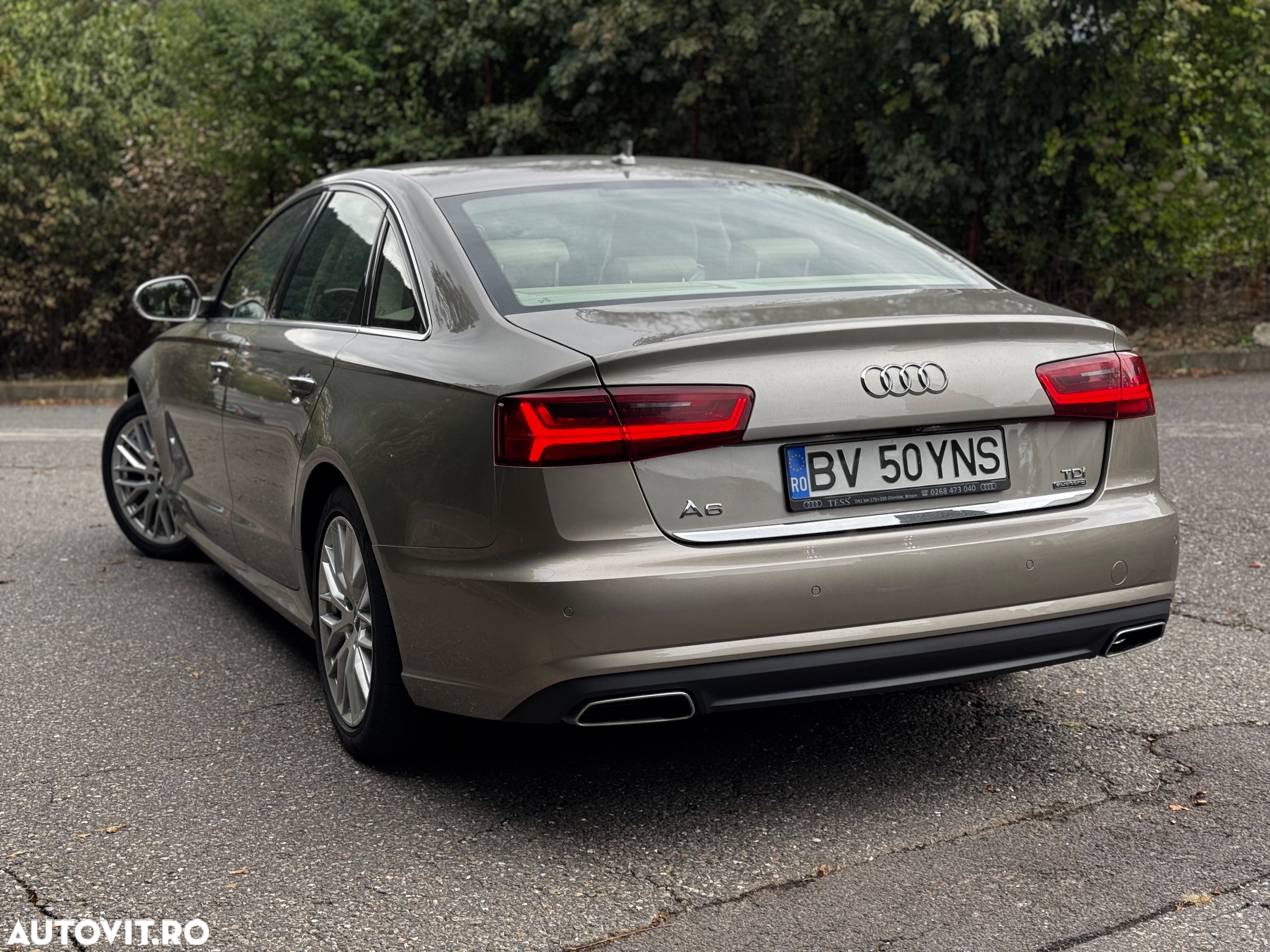 Audi A6 Avant 3.0 TDI quattro S tronic - 10