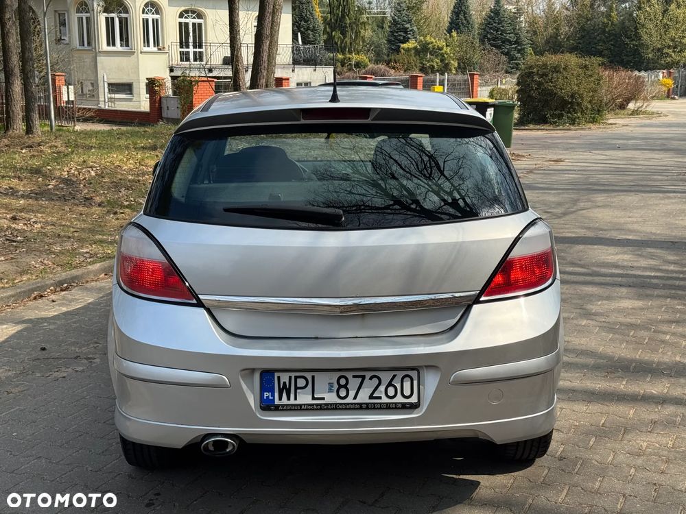 Opel Astra - 4