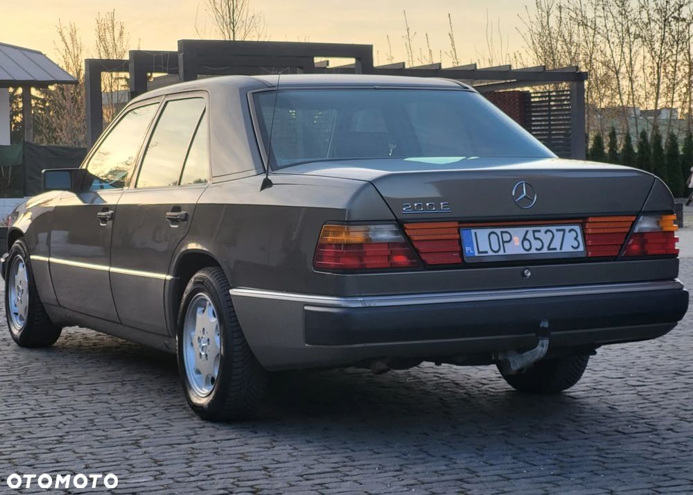 Mercedes-Benz W124 (1984-1993) - 3