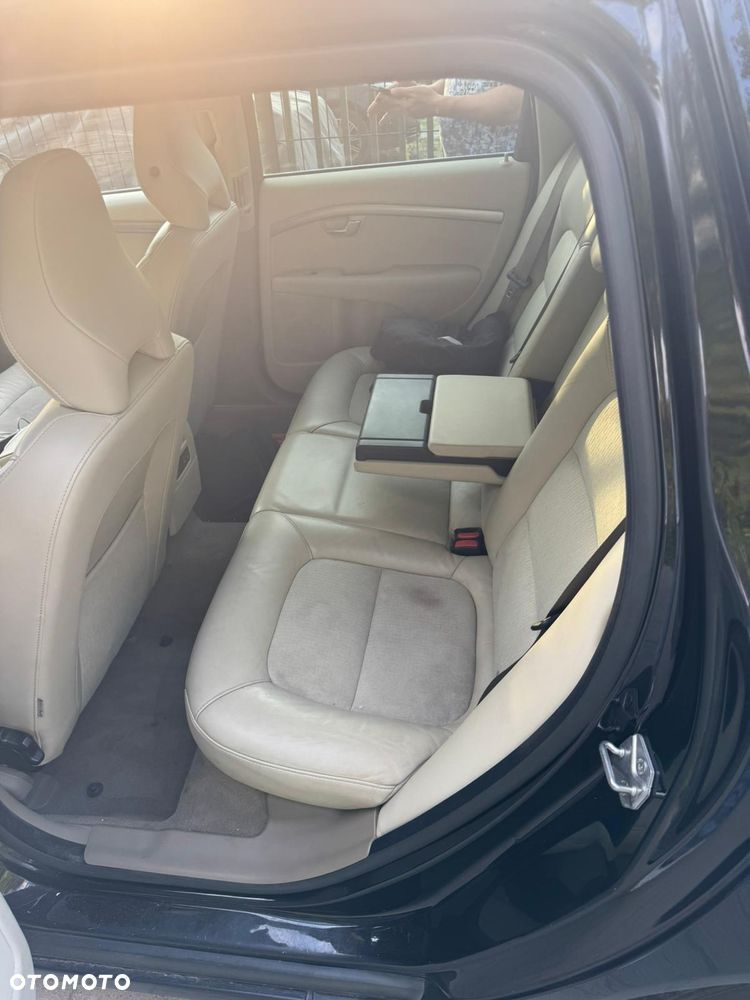 Volvo V70 D2 Kinetic - 7