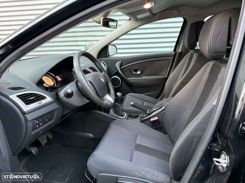 Renault Mégane Sport Tourer 1.5 dCi Dynamique - 8