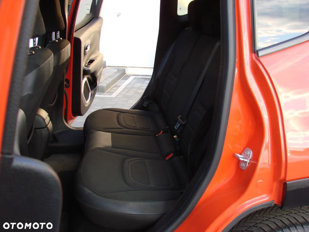 Jeep Renegade - 26