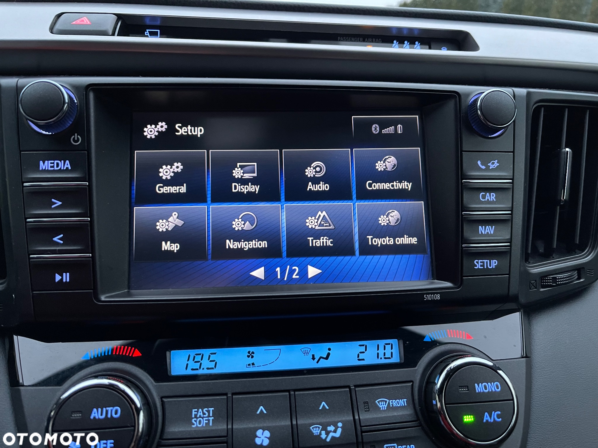 Toyota RAV4 Hybrid Prestige 4x4 - 32