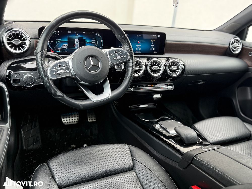 Mercedes-Benz A 250 - 5