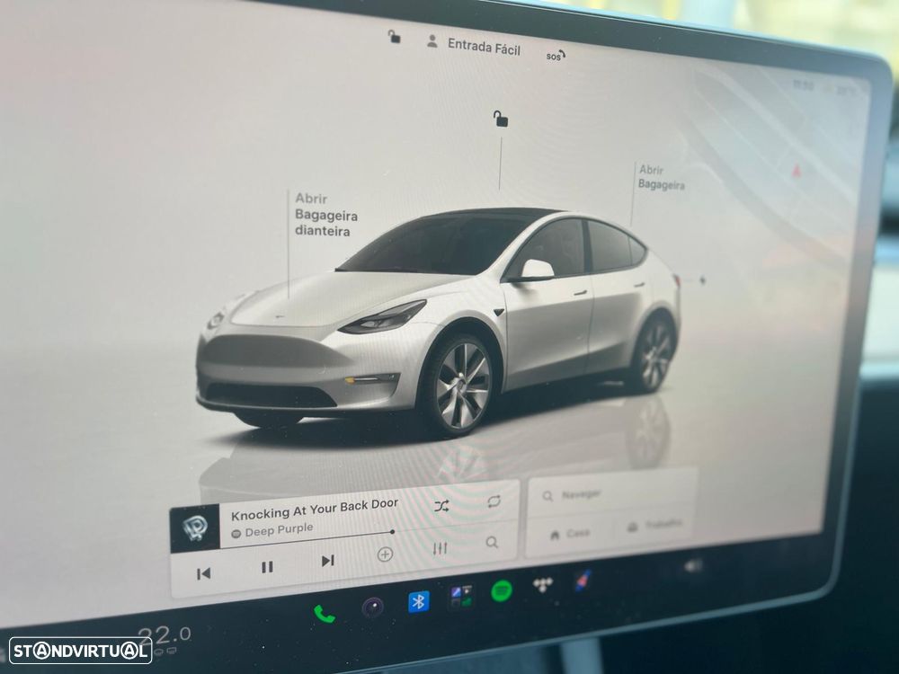 Tesla Model Y Long Range Dual Motor AWD - 12