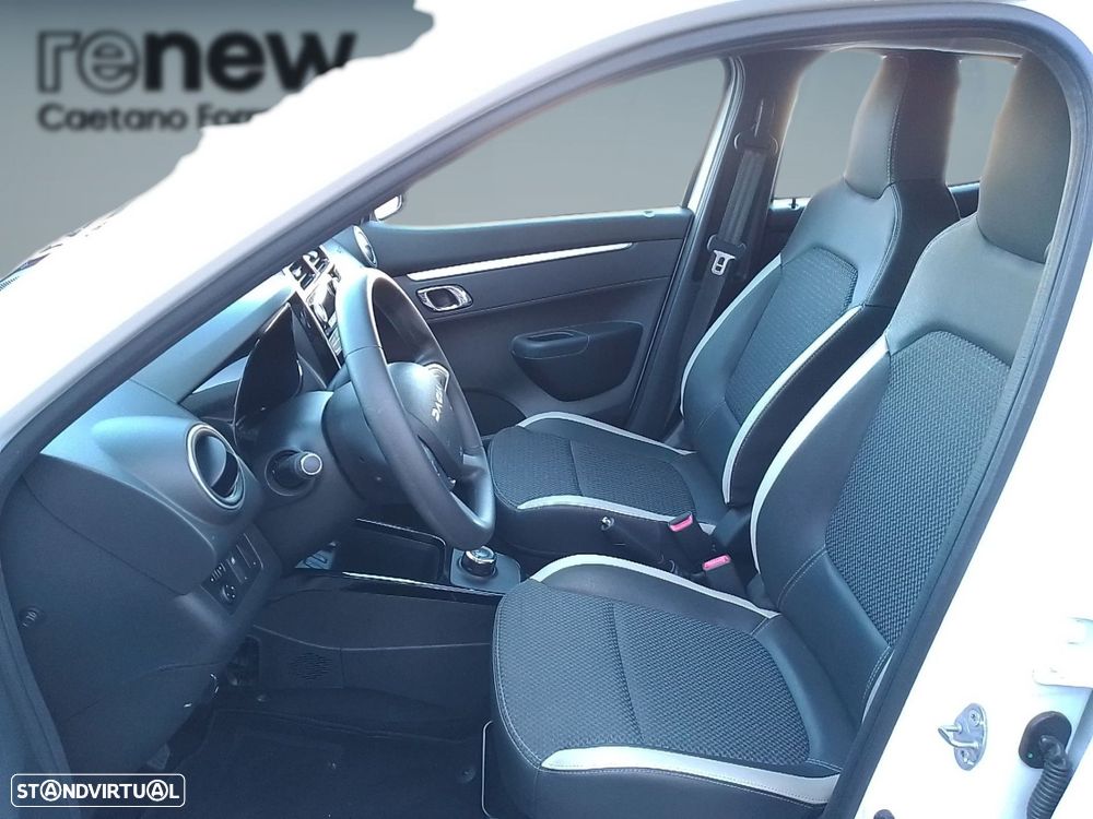 Dacia Spring Electric 45 Essential - 11