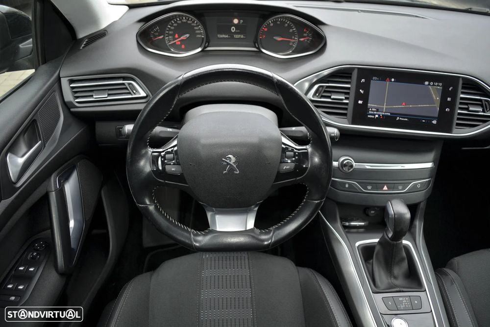 Peugeot 308 PureTech 130 GPF EAT8 Stop & Start Allure - 2