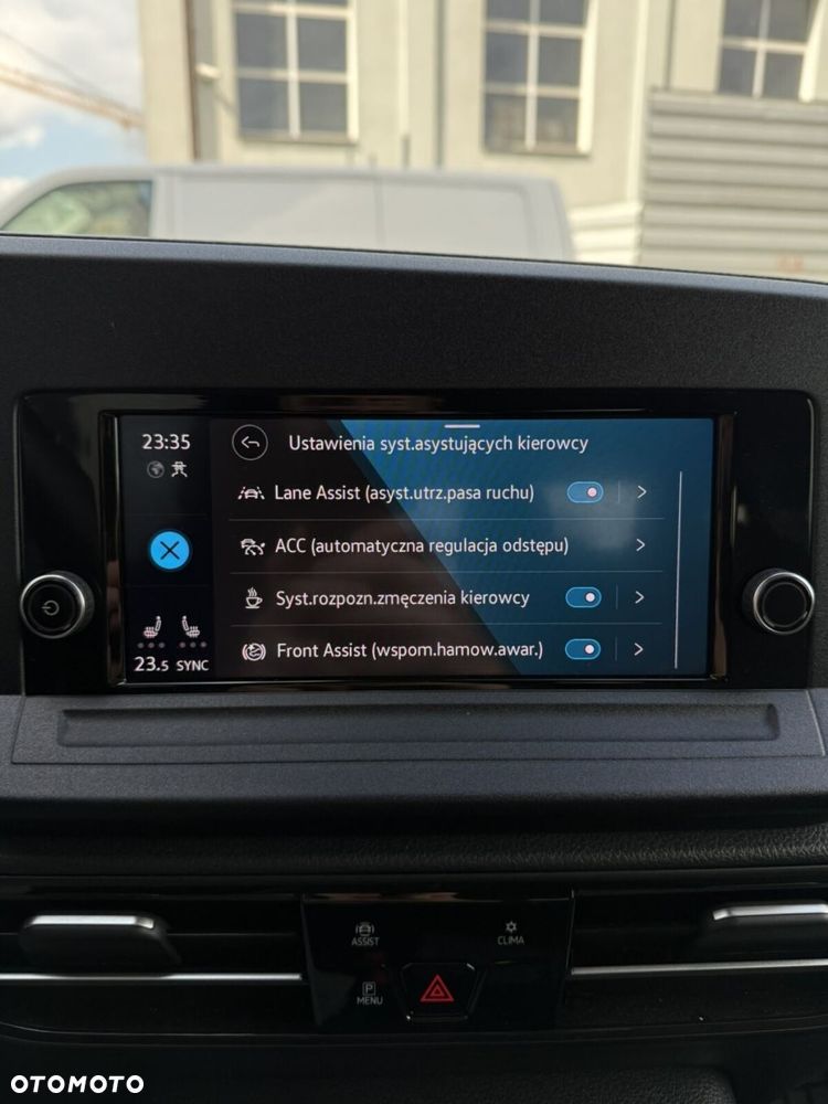 Volkswagen Caddy Maxi 2.0 TDI Life DSG - 18