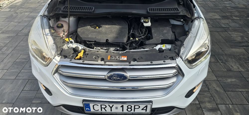 Ford Kuga - 21