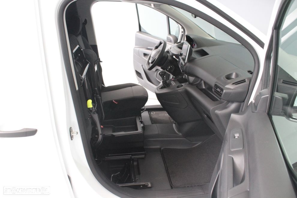 Peugeot Partner  Premium Standard 1.5 Bluehdi 100cv - 14