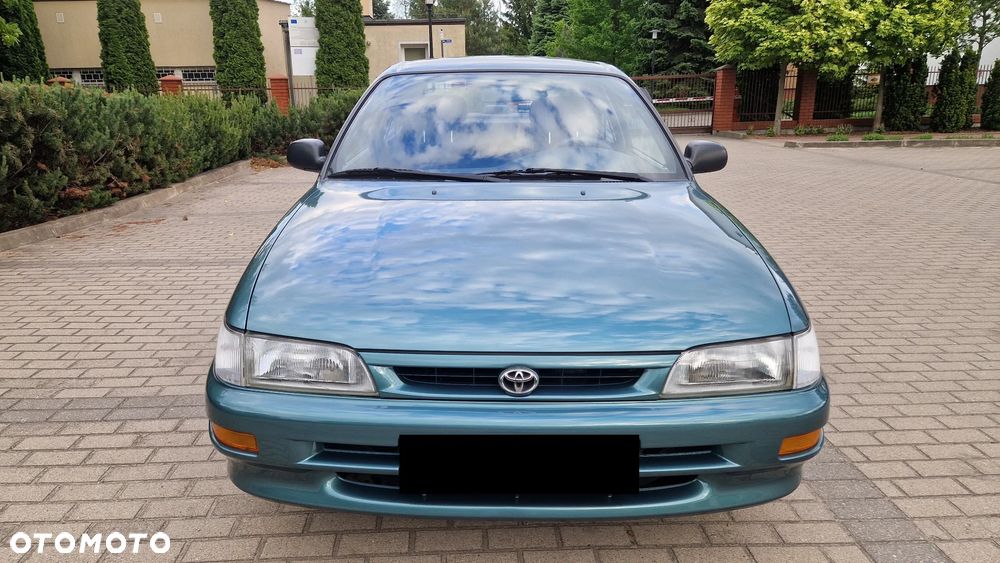 Toyota Corolla - 8