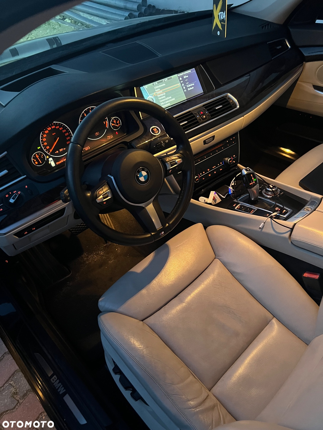 BMW 5GT - 10