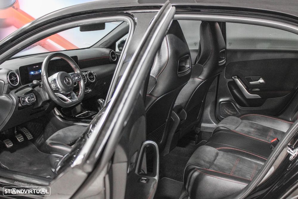 Mercedes-Benz A 160 AMG Line - 12