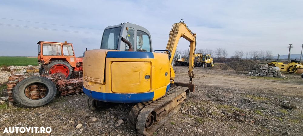 piese NEW HOLLAND E80 - 6