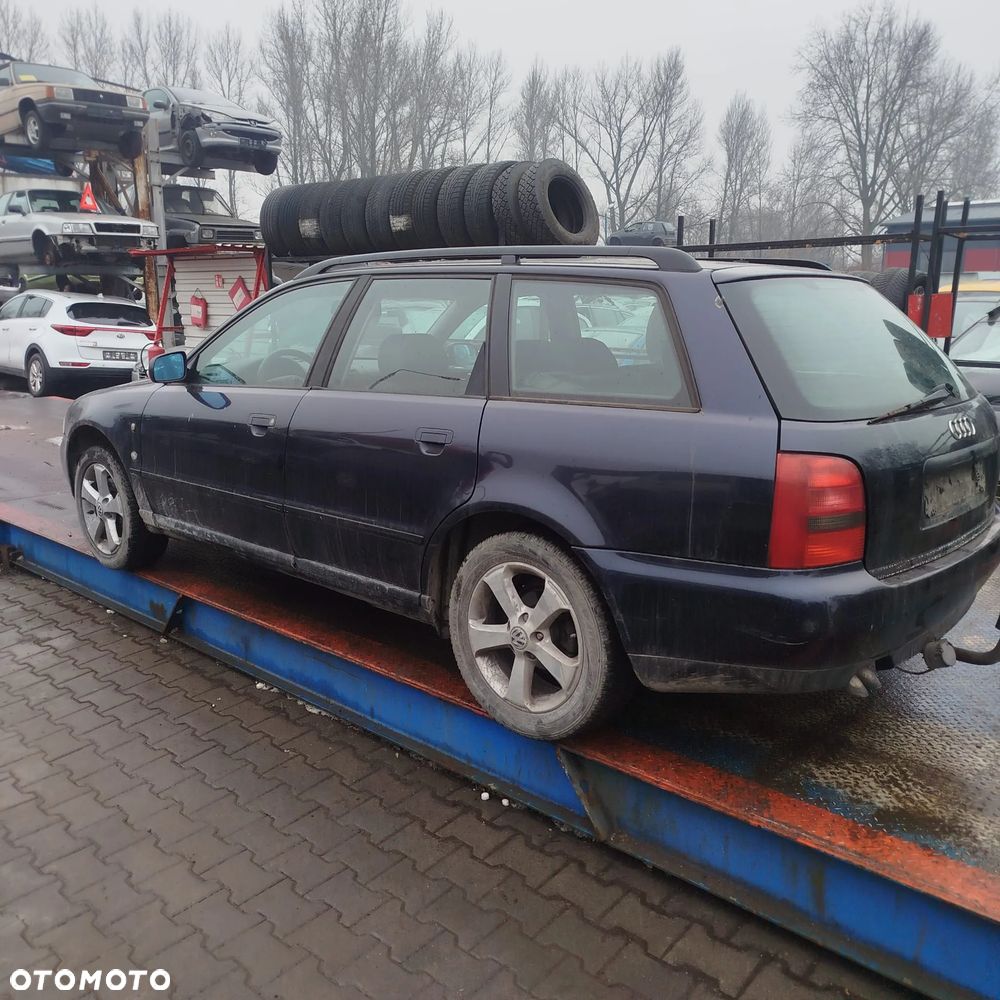 Audi A4 B5 na części . - 8