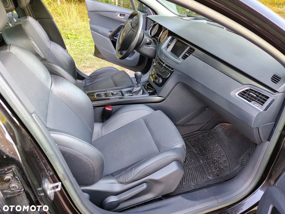 Peugeot 508 1.6 T Allure - 11