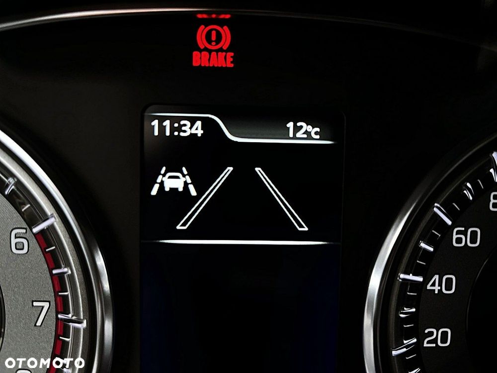 Suzuki Vitara - 33