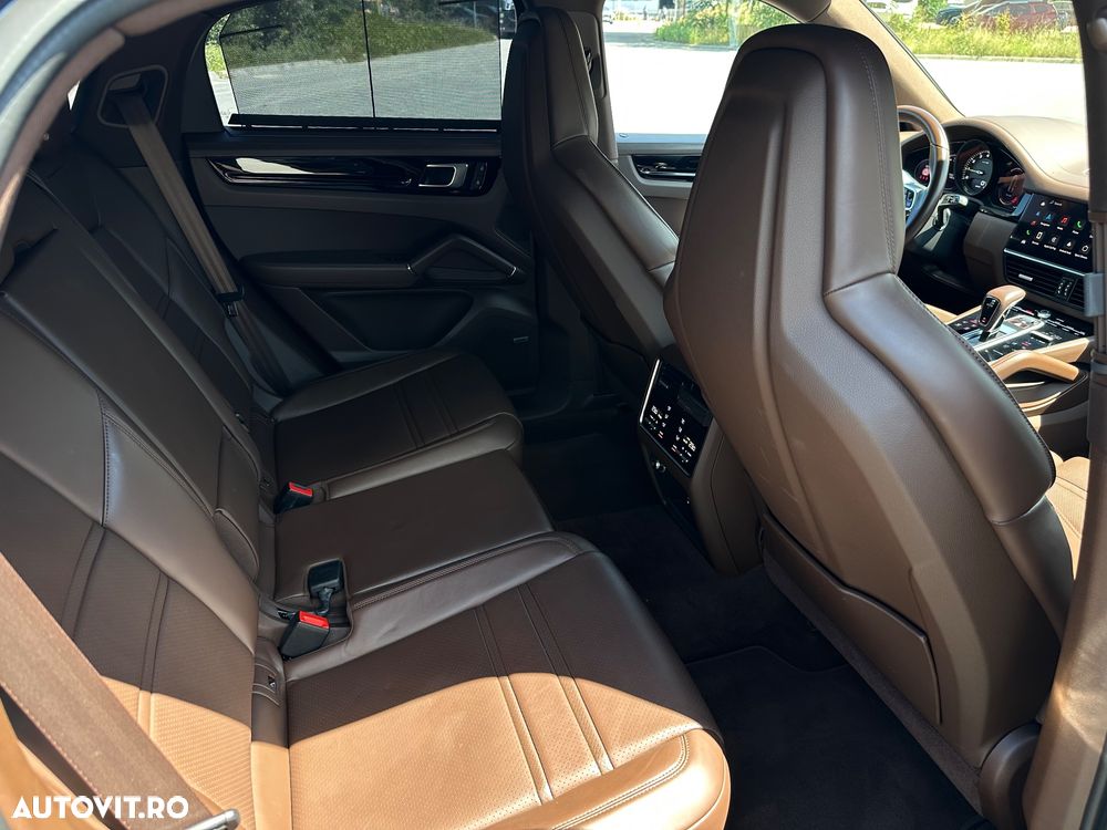 Porsche Cayenne Standard - 18