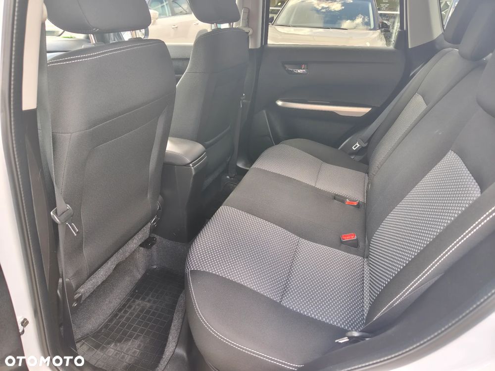 Suzuki Vitara 1.6 Premium 4WD - 13