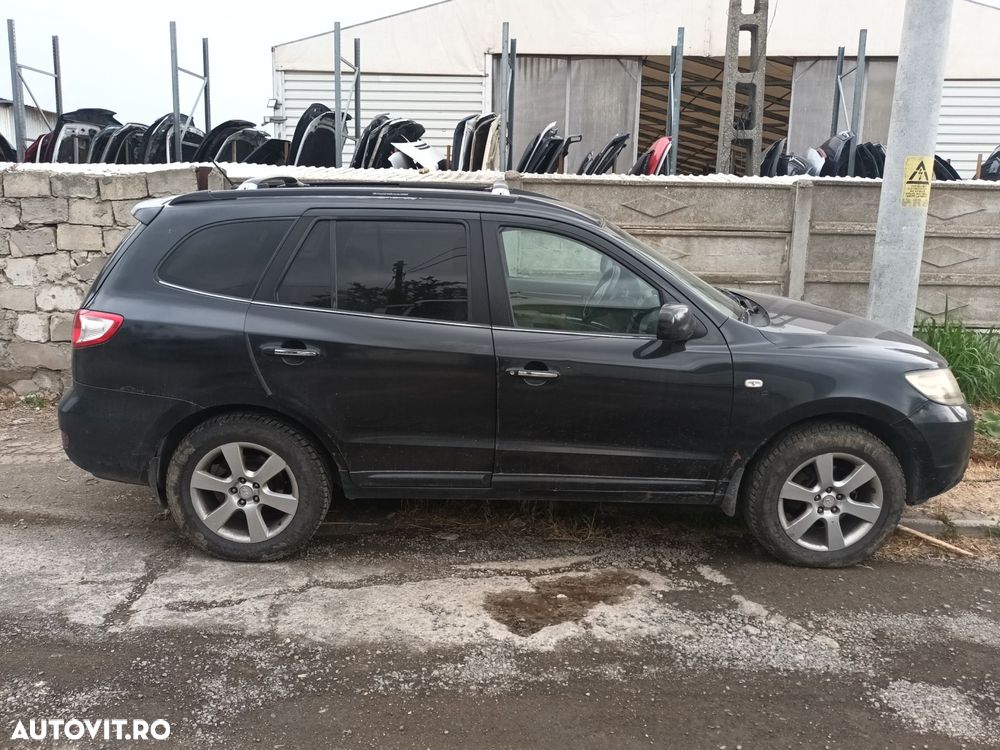 Dezmembrari  Hyundai SANTA FE 2 (CM)  2005  > 0000 2.2 CRDi GLS Motor - 7