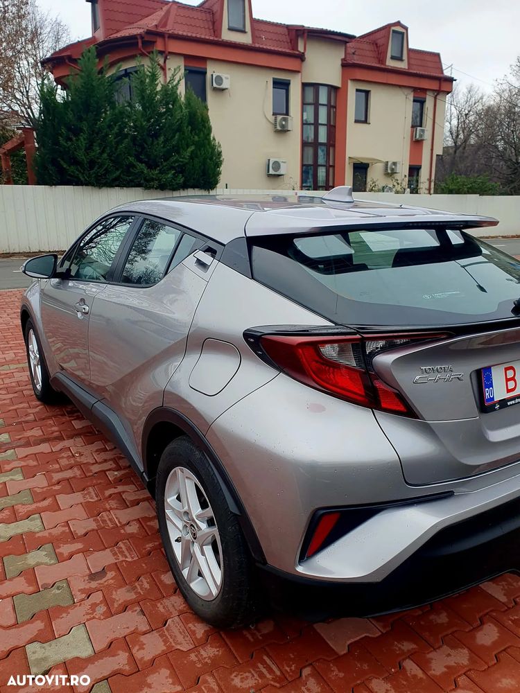 Toyota C-HR Hybrid Style - 9