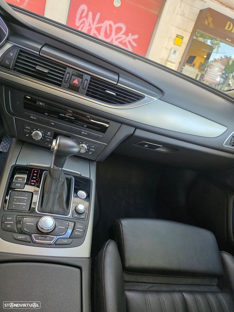 Audi A6 2.0 TDi Business Line Sport S tronic - 15
