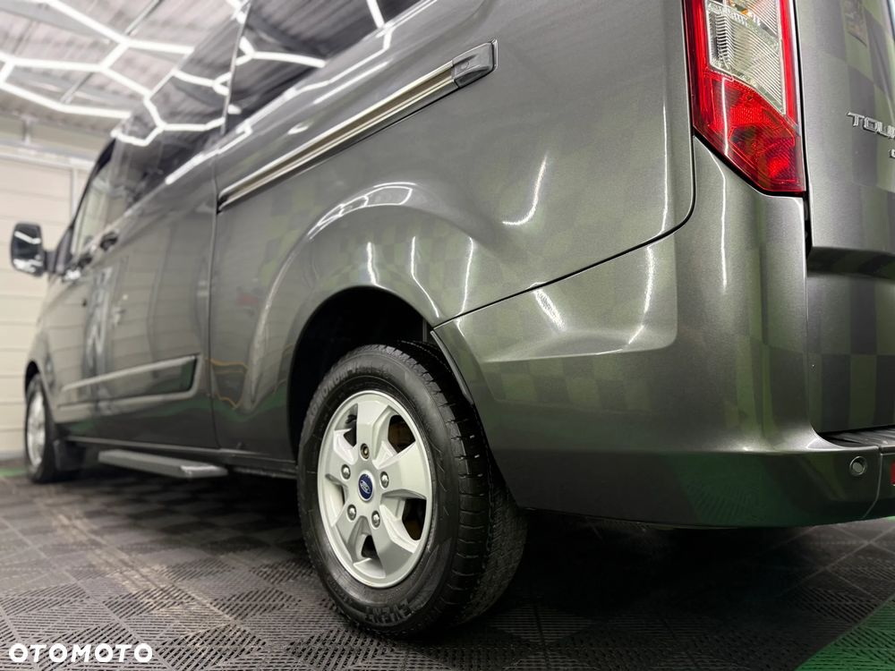 Ford Tourneo Custom 310 L2H1 VA Titanium - 27