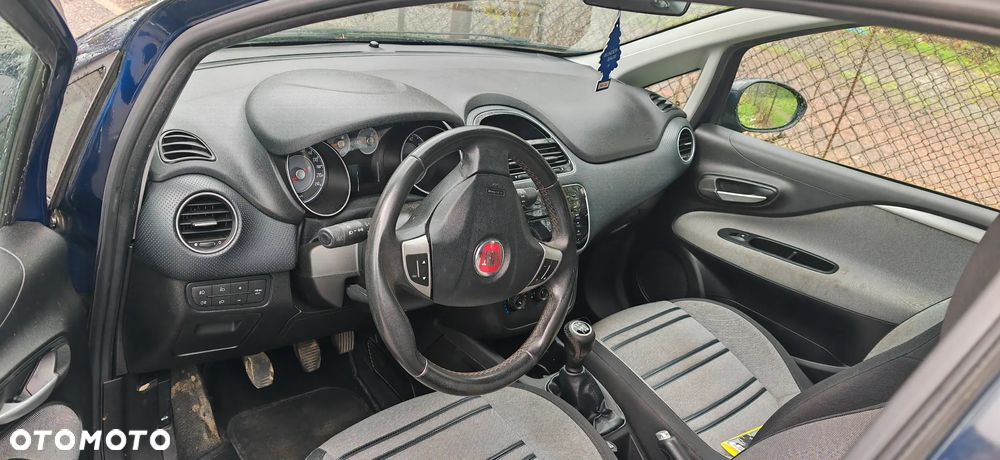 Fiat Punto - 11