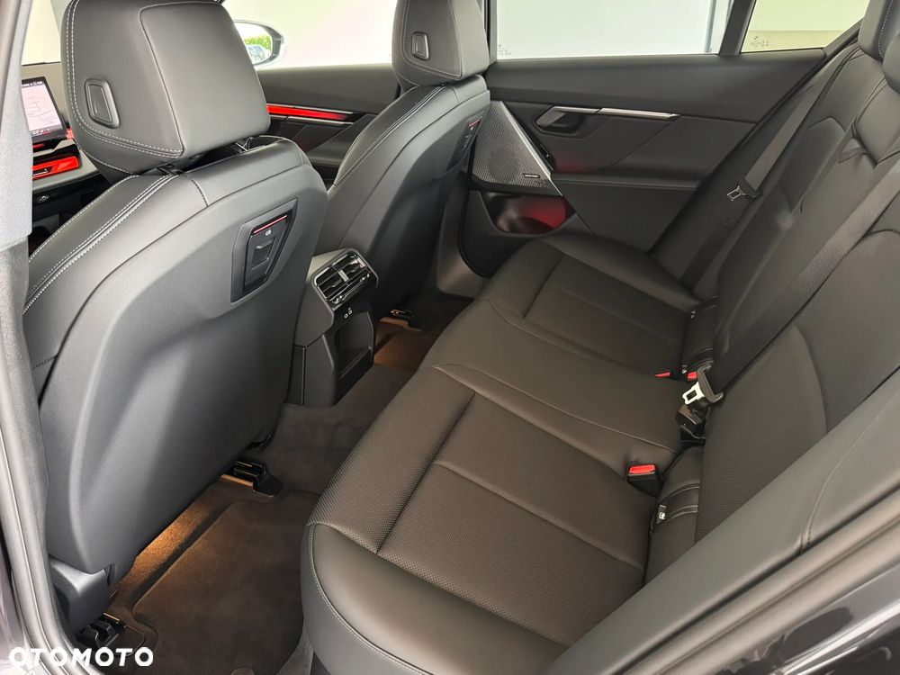 BMW Seria 5 520d mHEV M Sport - 16