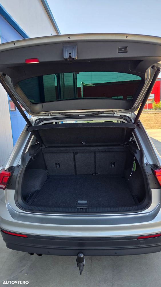 Volkswagen Tiguan 2.0 TDI DSG 4Mot Highline - 9