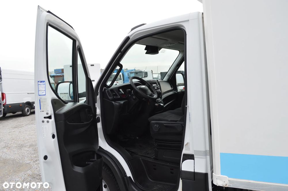 Iveco DAILY 60C15 CHŁODNIA+WINDA+DRZWI BOCZNE I TYLNE MROŹNIA IZOTERMA - 16
