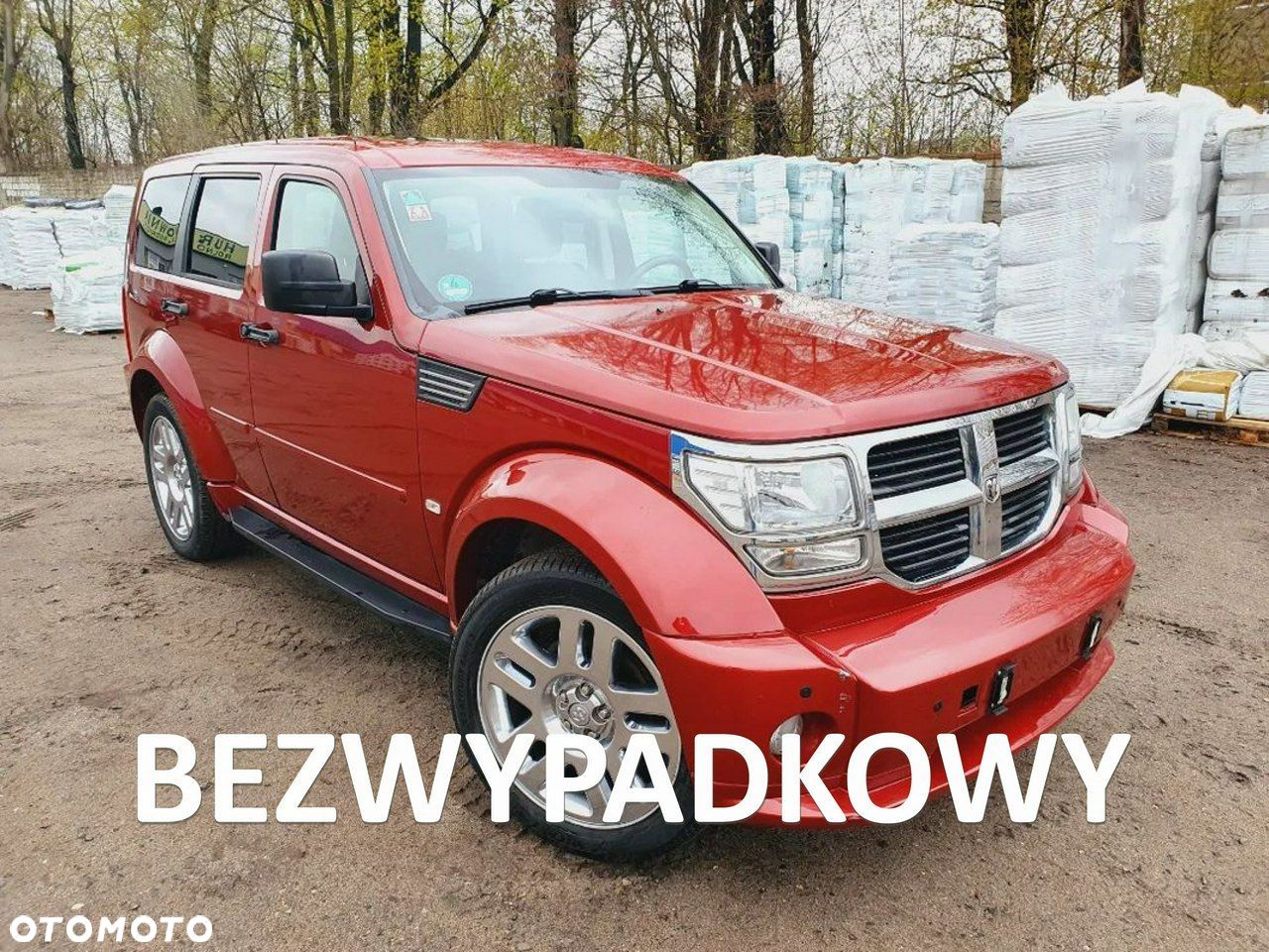 Dodge Nitro - 1
