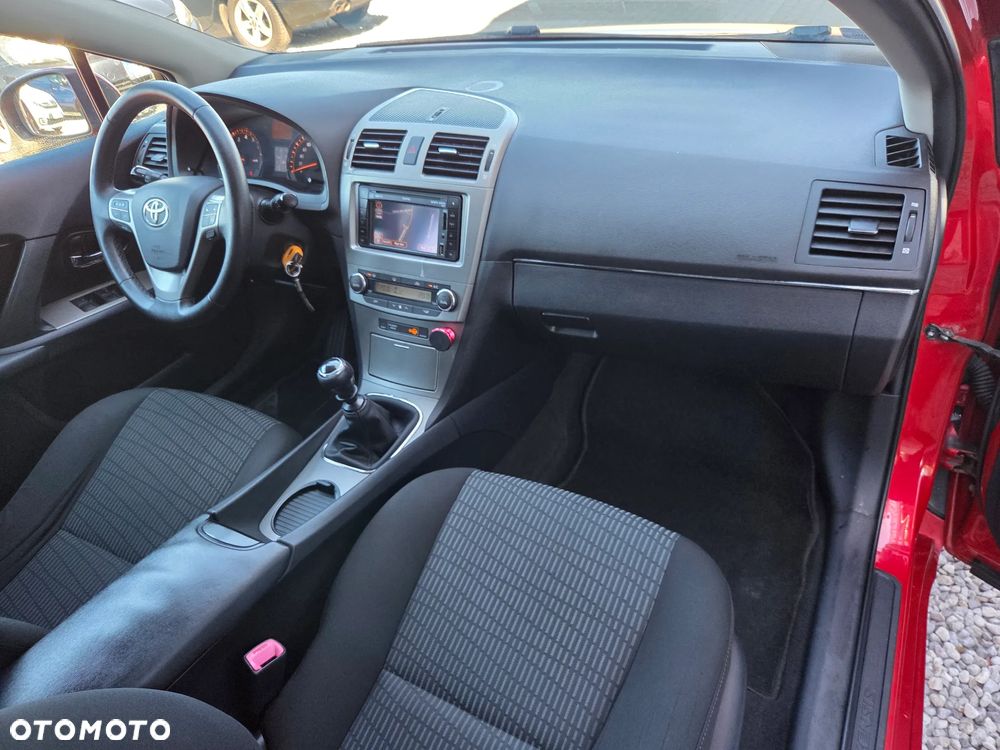 Toyota Avensis 1.6 Edition - 13