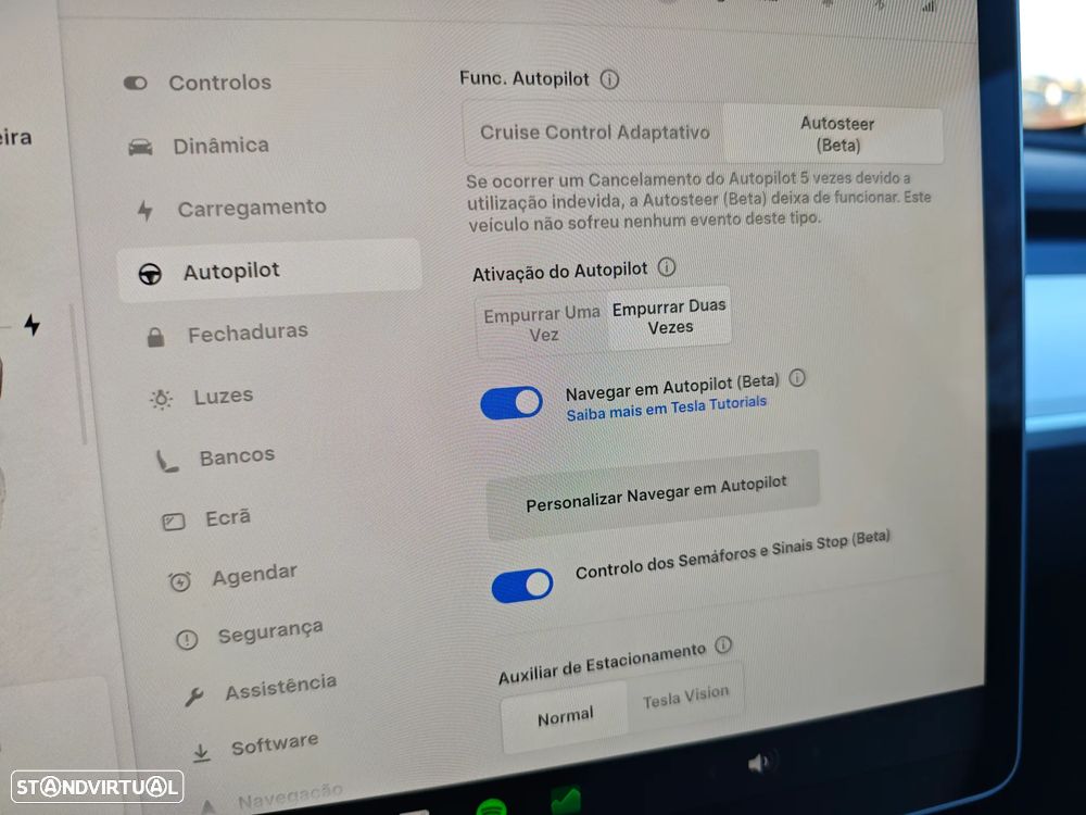 Tesla Model Y Long Range Dual Motor AWD - 35