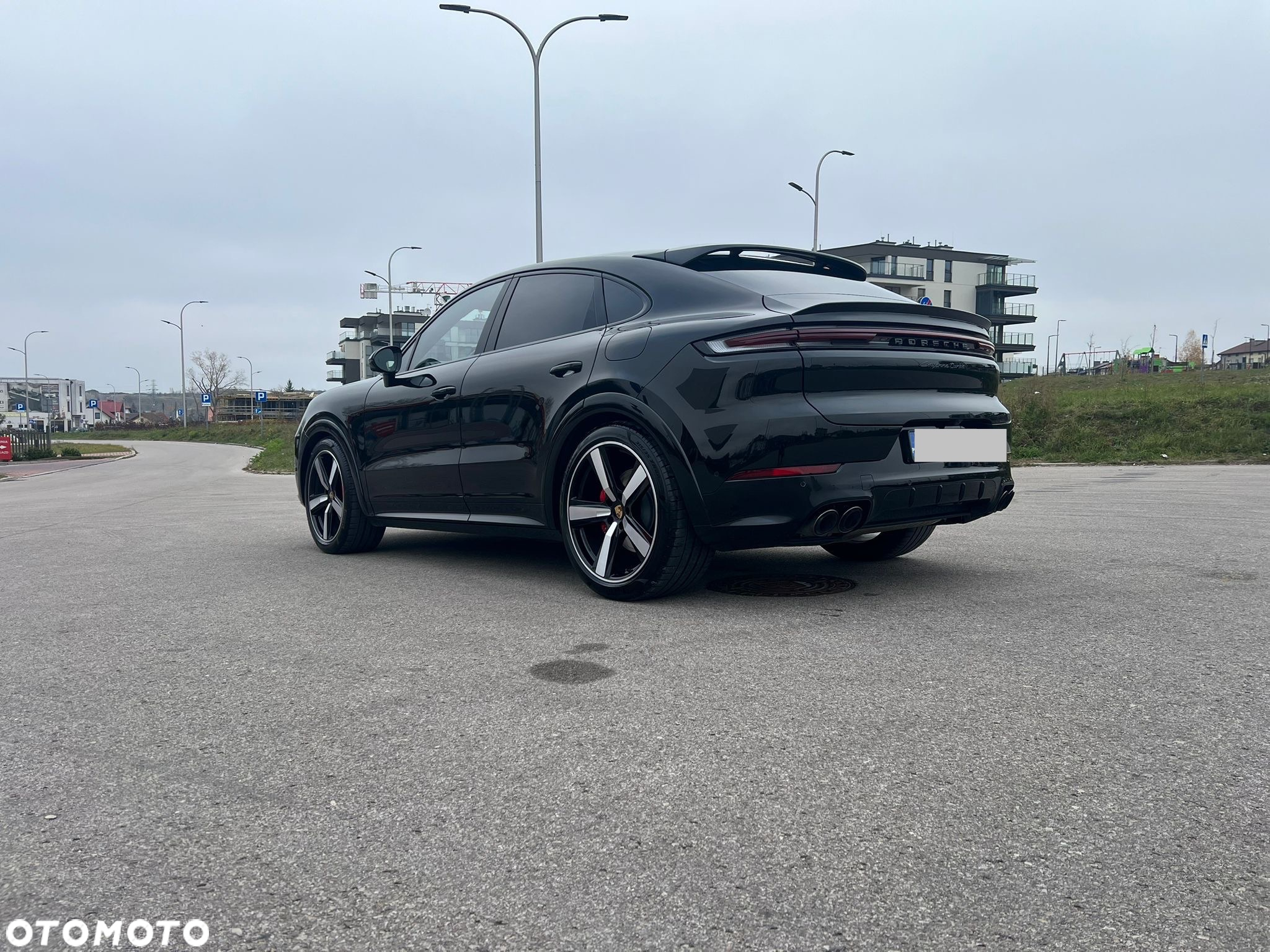 Porsche Cayenne Turbo S E-Hybrid - 5