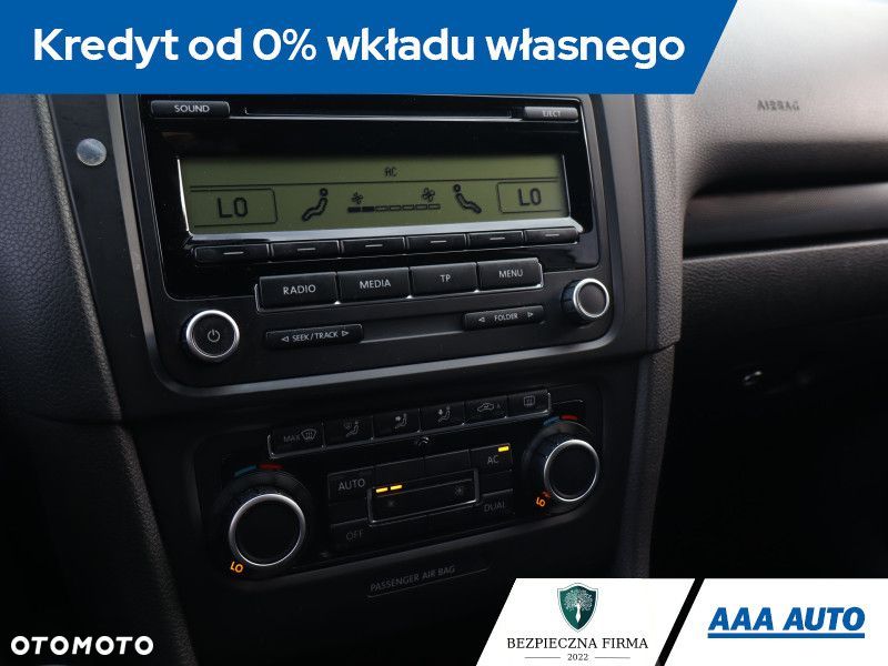 Volkswagen Golf - 13