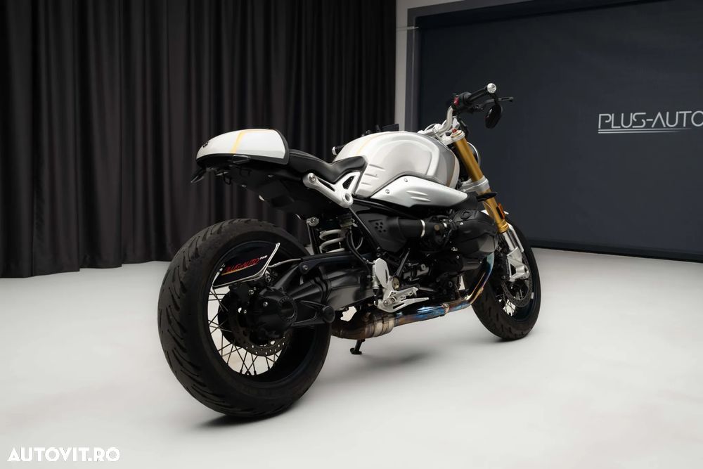 BMW R nineT - 7