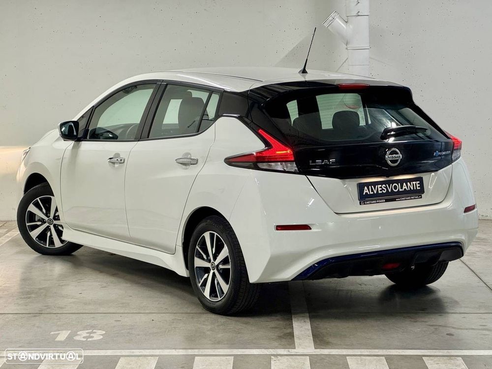 Nissan Leaf N-Connecta - 36