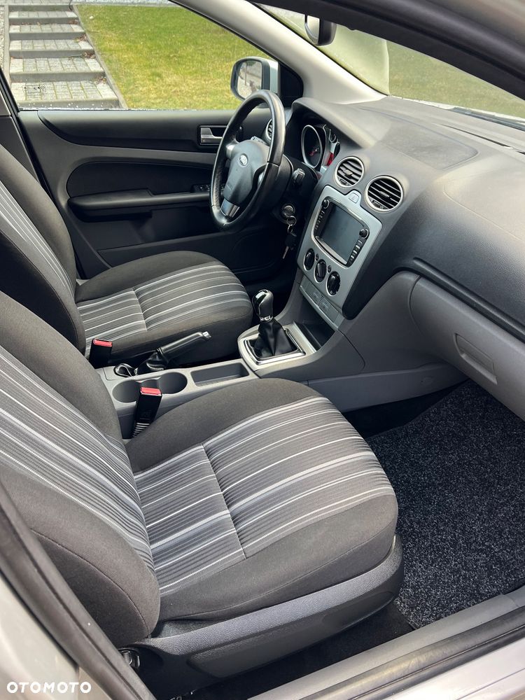 Ford Focus 1.6 16V Silver Magic - 19