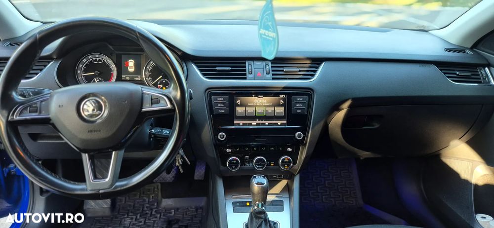 Skoda Octavia - 7
