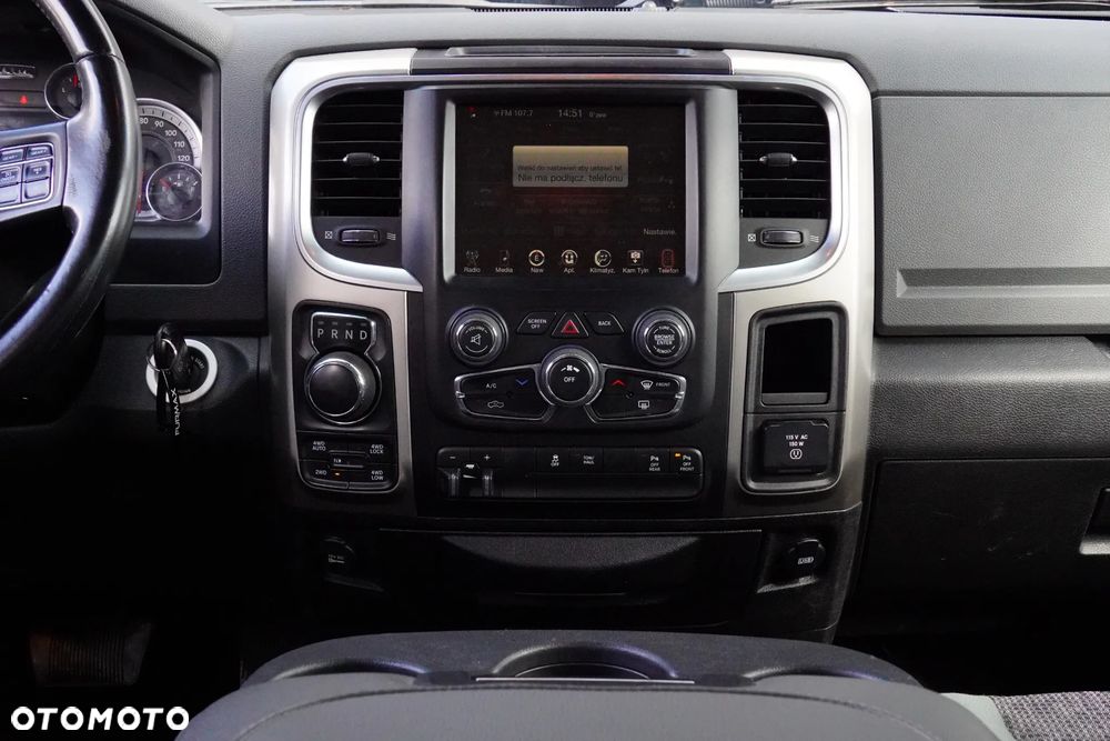 RAM 1500 Crew Cab Shortbed Bighorn - 33