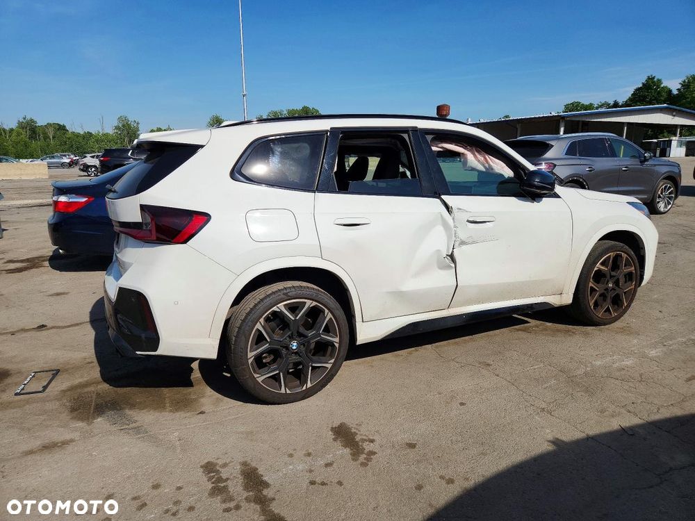 BMW X1 M35i xDrive - 4