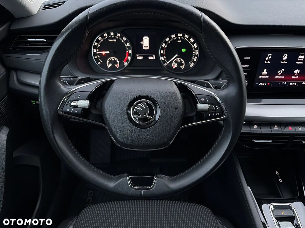 Skoda Octavia 2.0 TDI Ambition DSG - 20