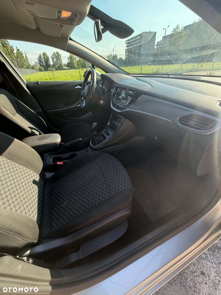 Opel Astra 1.4 T Enjoy - 16