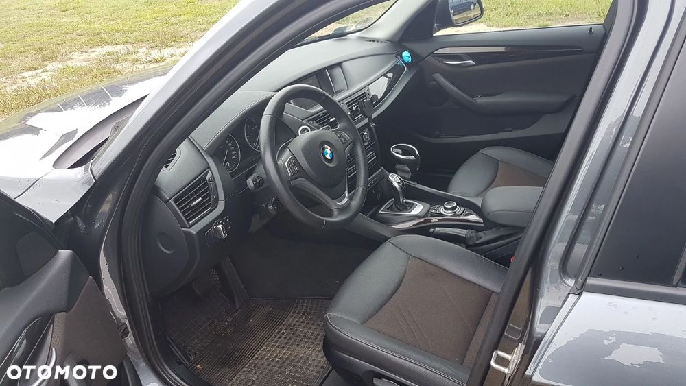 BMW X1 xDrive20d xLine - 5