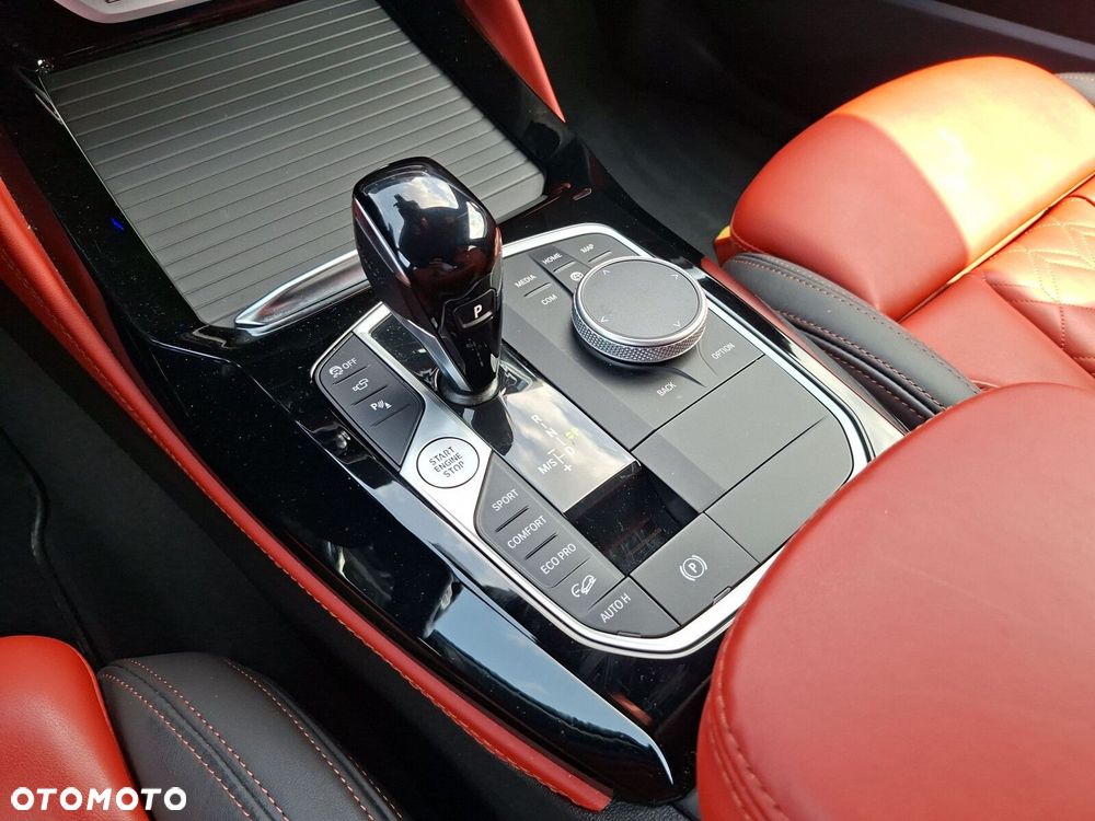 BMW X4 - 17