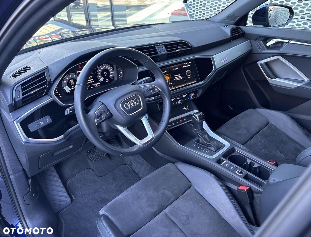 Audi Q3 Sportback - 10